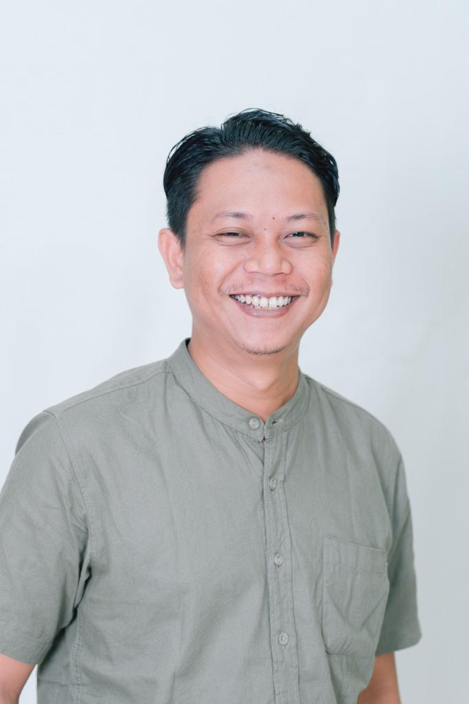 Foto Reza Farizy S.Tr.Ds.